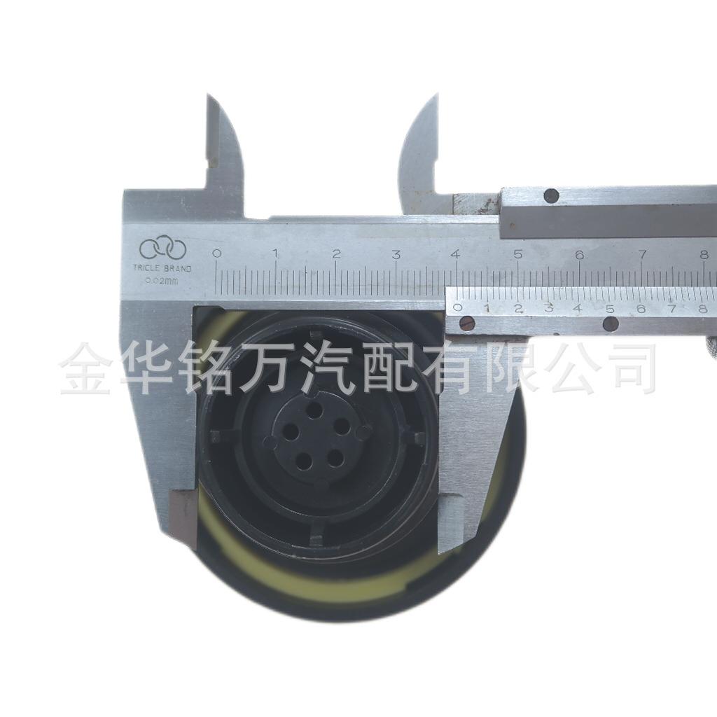 125、10504 MGC791 带锁油箱盖 (13).pn