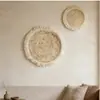 Decoración de cesta colgante de pared bohemia, decoración de pared de cesta tejida hecha a mano, adorno colgante de pared, decoración de pared de paja montada en la pared