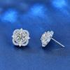 50 Puntos Ocho Corazones y Ocho Flechas Chapado PT950 Diamante Completo Trébol de Cuatro Hojas Imitación Diamante Mosan Pendientes de Botón de Celebridad Joyería de Oreja con Temperamento Femenino