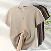 Camiseta Branca 100% Algodão com Ombros Normais, Mangas Curtas, Corte Slim, Gola Redonda, Top Básico Versátil para Mulheres no Verão