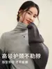 Camiseta interior de lana para mujer con cuello alto apilado, cálida y ajustada, forrada de forro polar y engrosada, con un tacto de alta gama, manga larga para otoño e invierno