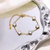 Pulsera de Trébol de Cuatro Hojas de 9 mm Superventas Transfronterizo Acero de Titanio 18K Moderna al por Mayor Adornos Europeos y Americanos para Mujer Nicho Lujo Ligero Sensación de Alta Gama