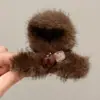 Pinza de garra de felpa grande y moderna para mujer, linda y única, pinza de tiburón para otoño e invierno, alto valor estético, realza el volumen del cabello, accesorio para el cabello