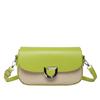 Bolso cuadrado pequeño de textura de alta gama simple casual popular de estilo coreano de este año, bolso bandolera para mujer para ir al trabajo que combina con todo