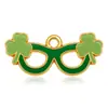 Série Festival Irlandês DIY Desenho Animado Esmalte Joias Acessórios Pingente Único Trevo Verde Pulseira Charme