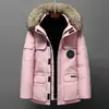 Jaqueta de Penas Canada Goose Estilosa de Inverno Estilo 08 Expedition para Homens e Mulheres Casais Parka de Penas de Pato Branco Canadense