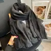 Nuevo chal de encaje empalmado para viajes y vacaciones con un estilo de páramo de alta gama, pañuelo para la cabeza extragrande para proteger del sol