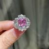 Anel de zircônia em pó de gelo com flor de cerejeira de alta joalheria, abertura em nicho feminino, design incrustado com diamante, temperamento all-match