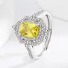 Venda Quente Transfronteiriça Nova Moda Zircônia Diamante Quadrado Princesa Diamante Amarelo Anel Noivado Joias Femininas Imitação S925 Joias Atacado