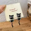 Pendientes de Gato Negro con Goteo de Aceite de Estrella Afelpados para Mujer Aguja de Plata Asimétricos Dibujos Animados Lindos Nuevos Otoño e Invierno Pendientes de Estudiante
