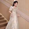 Vestido de Noite para Mulheres, Alto Padrão, Elegante, Luxo Leve, Nicho, Adequado para Banquetes, Exames de Artes Vocais e para Ser Anfitriã, Dourado Champagne