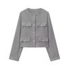 Otoño 2025 Nueva Ropa de Mujer Transfronteriza Europea y Americana Bolsillo Decorado Cuello Redondo Pequeño Aroma Chaqueta Corta W04 17040