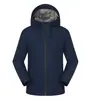 Ropa de trabajo a medida, a prueba de viento e impermeable, para hombres y mujeres, adecuada para viajes en grupo, con forro polar para abrigar, ideal para senderismo y actividades al aire libre, y se puede imprimir con un logo