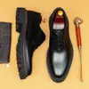 Sapatos Masculinos Brogue Oxford, Couro Bovino de Camada Superior com Efeito Envelhecido, Sola Grossa, Aumento de Altura, Versáteis, Estilo Britânico, Sapatos de Couro Formais de Negócios para Homens