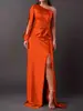 2024 Novo Estilo de Verão Europeu e Americano Amazon Cross-Border Roupas Femininas Gola Assimétrica Mangas Raglan Cintura Franzida Fenda Saia Longa Sexy