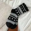 Calcetines de lana extra gruesos estilo Fair Isle para mujer Xiaoshu, estilo otoño e invierno, con temática de bosque retro, calcetines largos cálidos y afelpados