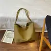 Otoño 2026 Nuevo Bolso Cubo Gran Capacidad Sensación Relajada Para Viajar con Estilo Bolso de Hombro Único Bolso para Mujer Debajo del Brazo