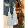 Bolsa de Palha Trançada Vazada Estilo Férias de Verão Feminina Grande Capacidade Sensação Relaxada Bolsa Tote de Ombro Único Bolsa de Praia para Comute