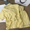 Pijama casual de estilo coreano para mujer, a rayas amarillas y blancas, con cuello camisero, pantalones cortos de manga corta, adecuado para usar en exteriores, algodón nube, conjunto de dos piezas para dormitorios estudiantiles