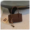 Comercio exterior bolso de hombro único retro de alta gama para mujer nuevo elegante nicho maletín de trabajo bolso de mano versátil transfronterizo
