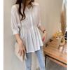 2 023 nueva moda camisa blanca de cintura suelta para mujer sentido del diseño nicho femenino camisa ligera madura capa base