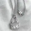 Nuevo collar de bolso Kangkang totalmente de diamantes para mujer, en forma de V, chapado en oro rosa de 18 quilates, con un colgante de letra "H" rosa, una cadena de clavícula delicada y lujosa