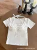 Pure Desire Parche de Encaje Patchwork Ligeramente Sexy Cuello Bajo Falso Dos Piezas Camiseta de Punto Ajustada Top de Manga Corta Hot Girl