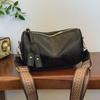 Bolso popular de este año para mujer, nuevo bolso de almohada retro de moda 2024, diseño de nicho, bolso de mensajero informal simple