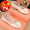 Mocassins de Couro Macio Femininos 2026 Outono Novo Estilo Sapatos de Dirigir Couro Macio Sola Macia Confortáveis Versáteis Sapatos para Mãe Trabalho Sapatos Pequenos de Couro