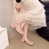 Sandalias Elegantes de Tacón Grueso con Lazo Estilo Francés 2025 Nueva Moda Primavera/Verano Versátiles Cómodas Sandalias de Punta Cerrada para Mujer