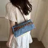 Bolso de Mano Cuadrado Pequeño Texturizado de Moda para Mujer de Este Año, Nuevo Estilo Verano 2026, Bolso de Hombro Decorado con Correa, Bolso de Axila para Viajes