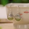 Um Veado Prata S925 Sterling Silver Natural Hotan Sapa Retro Personalidade Auspiciosa Brincos Elegante Estilo Clássico All-match Gancho de Orelha