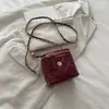 Bolso de mano de alta gama para mujer, nueva colección otoño 2026, diseño elegante y minimalista, adecuado para ir al trabajo, se puede llevar debajo del brazo o como bolso de hombro o bandolera