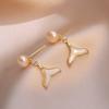Pendientes de cola de sirena con aguja de plata 925 para mujer, diseño de concha de perla de agua dulce, temperamento de moda, pendientes de celebridades de Internet