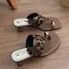 Chinelos de Salto Médio para Mulheres, Novo Estilo Verão 2026, Sandálias Francesas de Salto Alto, Chinelos Bonitos e Confortáveis Que Não Cansam Seus Pés