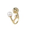 Anillo de Perlas Distintivo Vintage Francés para Mujer de Nicho Todo Fósforo Sentido de Gama Alta Anillo de Perlas Redondas con Apertura Ajustable