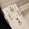 Conjunto de tres piezas con incrustaciones de oro y jade natural de Xinjiang, colgante de jade Dongling, pendientes, conjunto de jade esmaltado con método antiguo