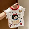 Camiseta Infantil Fofa com Estampa da Princesa Branca de Neve, Mangas Vazadas e Combinação de Cores para Meninas, Blusa 100% Algodão, Blusa de Manga Curta para Meninas