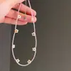 Collar de Flor de Margarita con Perlas Moradas Fresco y Sencillo, Cadena para Clavícula Estilo Chica Vintage, Collar Moderno y Elegante