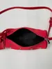 Design de Nicho Rebite Personalidade Bolsa Pequena de Mão 2026 Início do Outono Nova Moda Estilo Coreano Retrô Almofada Bolsa Transversal