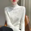 Top de Primera Línea Cruzado Cuello Alto Medio 2025 Ropa Interior Suéter de Punto Rayado con Perforaciones Calientes Cardigan Top para Mujer Otoño e Invierno