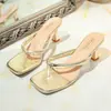 Sandalias para Mujer 2026 Verano Nuevo Estilo Moda Cómodas Tacón Delgado Chanclas Punta del Dedo del Pie Talla Grande Sandalias sin Cierre para Mujer Venta al por Mayor