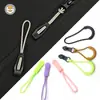 Tirador de cremallera hueco multifuncional personalizado al por mayor, cabeza de cremallera moldeada por inyección de alta calidad para mochilas de senderismo y accesorios de ropa