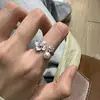 Anillo Vintage de Flor Cepillada con Perlas de Lujo Ligero para Mujer, Nuevo Estilo Chino Elegante Versátil Anillo para Dedo Índice, Anillo Abierto Ajustable