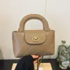 Bolso versátil de rombos de diamantes de alto valor transfronterizo bolso pequeño para mujer nueva moda cadena de lujo ligero bolso de un solo hombro cruzado de cuerpo bolso moderno