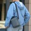 Bolso bandolera personalizado para hombre, de gran capacidad, ligero y sencillo, bolso de hombro para viaje, resistente al agua, de moda para negocios para hombre