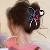 Nuevo Modelo 2025 Diseño Sencillo Pinza para el Cabello de Tiburón con Forma de Ola para la Parte Trasera de la Cabeza, Pinza Grande de Gama Alta para Mujeres