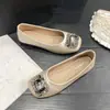 Tendência da Moda Sapatos de Salto Grosso com Strass para Mulheres 2026 Verão Novo Estilo Fada Corte Baixo Bico Quadrado Versátil Mocassins de Solado Macio
