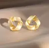 Pendientes de Plata con Aguja Irregular Transfronterizos Europeos y Americanos, Simples y Versátiles, Tachuelas Únicas, Pendientes de Moda y Elegantes con un Diseño de Nicho