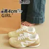 En stock~Versión de piel de vaca con cordones Zapatillas de entrenamiento alemanas 2026 Nuevo estilo de otoño hace que los pies se vean más pequeños Zapatillas deportivas casuales para mujer Zapatillas Forrest Gump